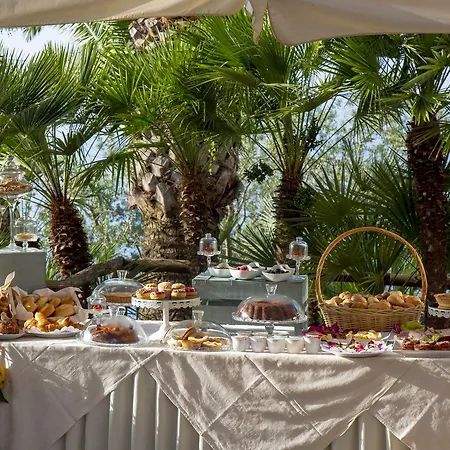 Romantic Relais Bed & Breakfast 4*