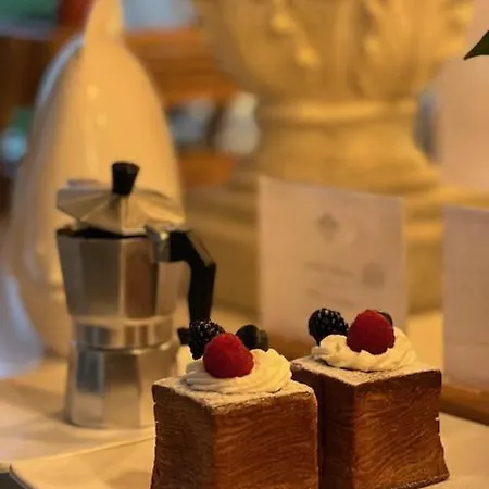 Romantic Relais Couette-café