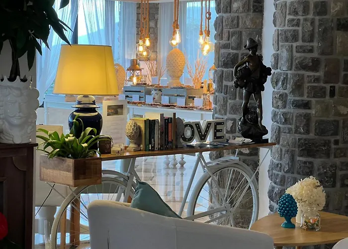 Romantic Relais Alojamento de Acomodação e Pequeno-almoço 4*