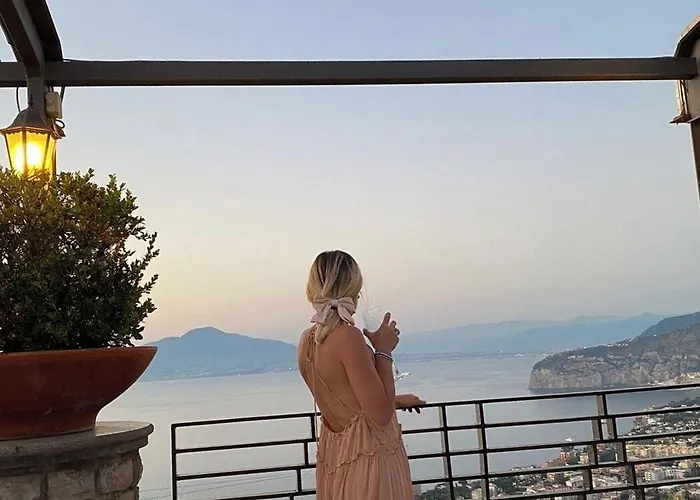 Romantic Relais Alojamento de Acomodação e Pequeno-almoço 4*